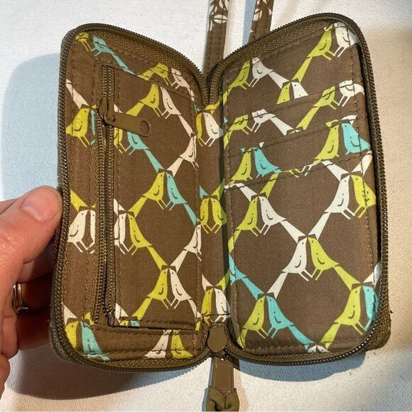 Vera Bradley All In One Wristlet in Sittin' in a Tree - Picture 5 of 7